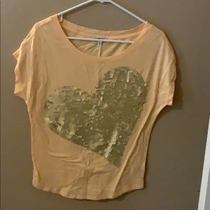 XS Peach Express shirt with gold sequin heart